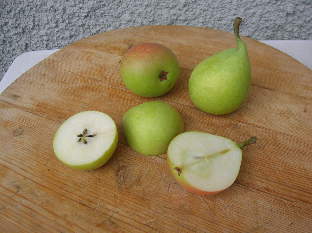 Frutas que estriñen la pera